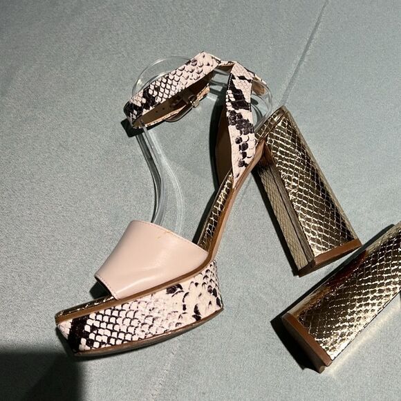 Guess Rippa Python & Gold platform Strappy heels Size 9.5   B53 - Picture 10 of 11